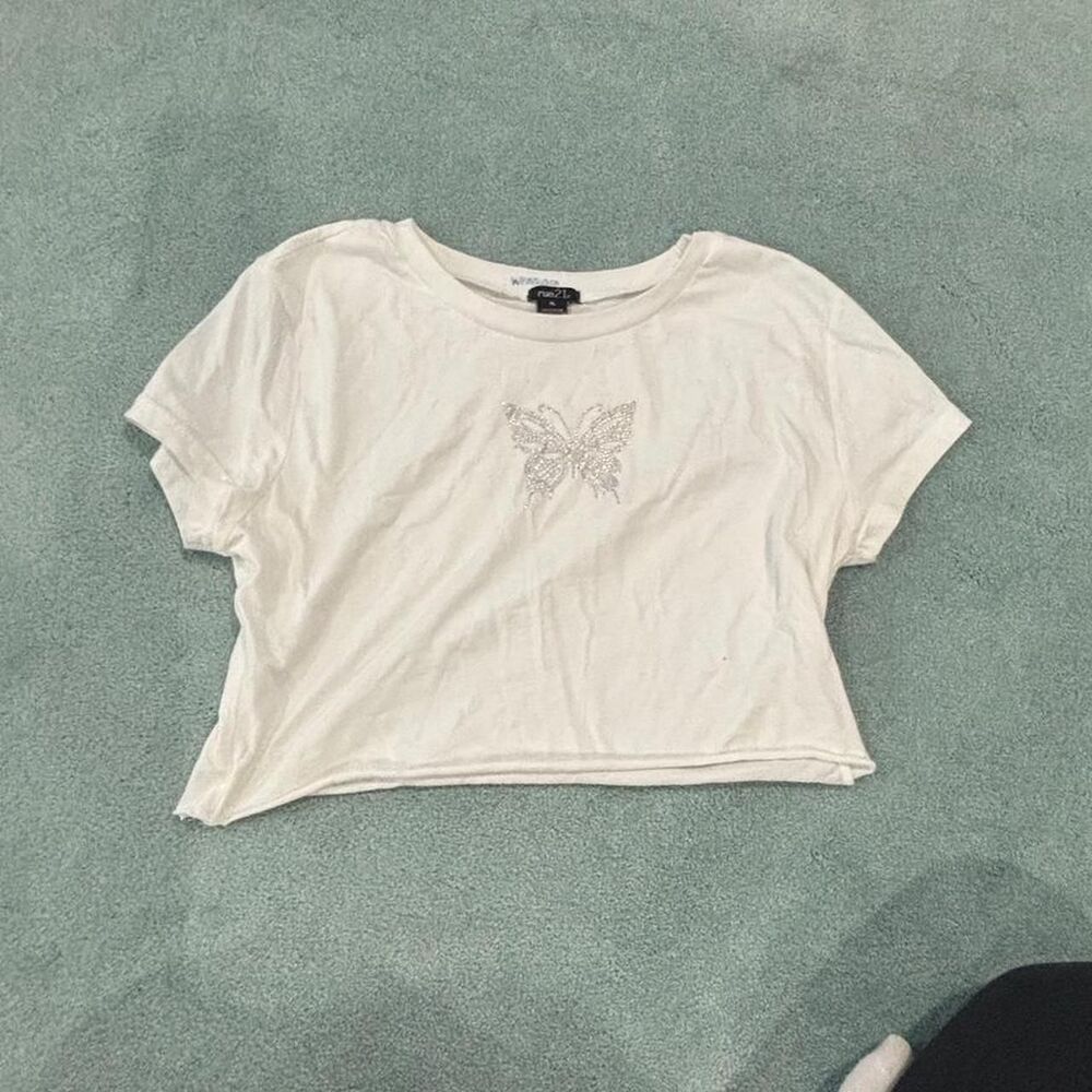 Rue-21 Women's White and Silver Crop-top